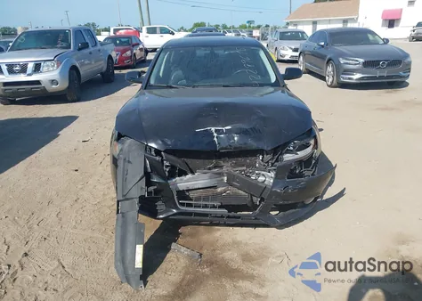 2012 Audi A4 2.0T Premium z USA, uszkodzony, nr VIN WAUAFAFL8CN011228